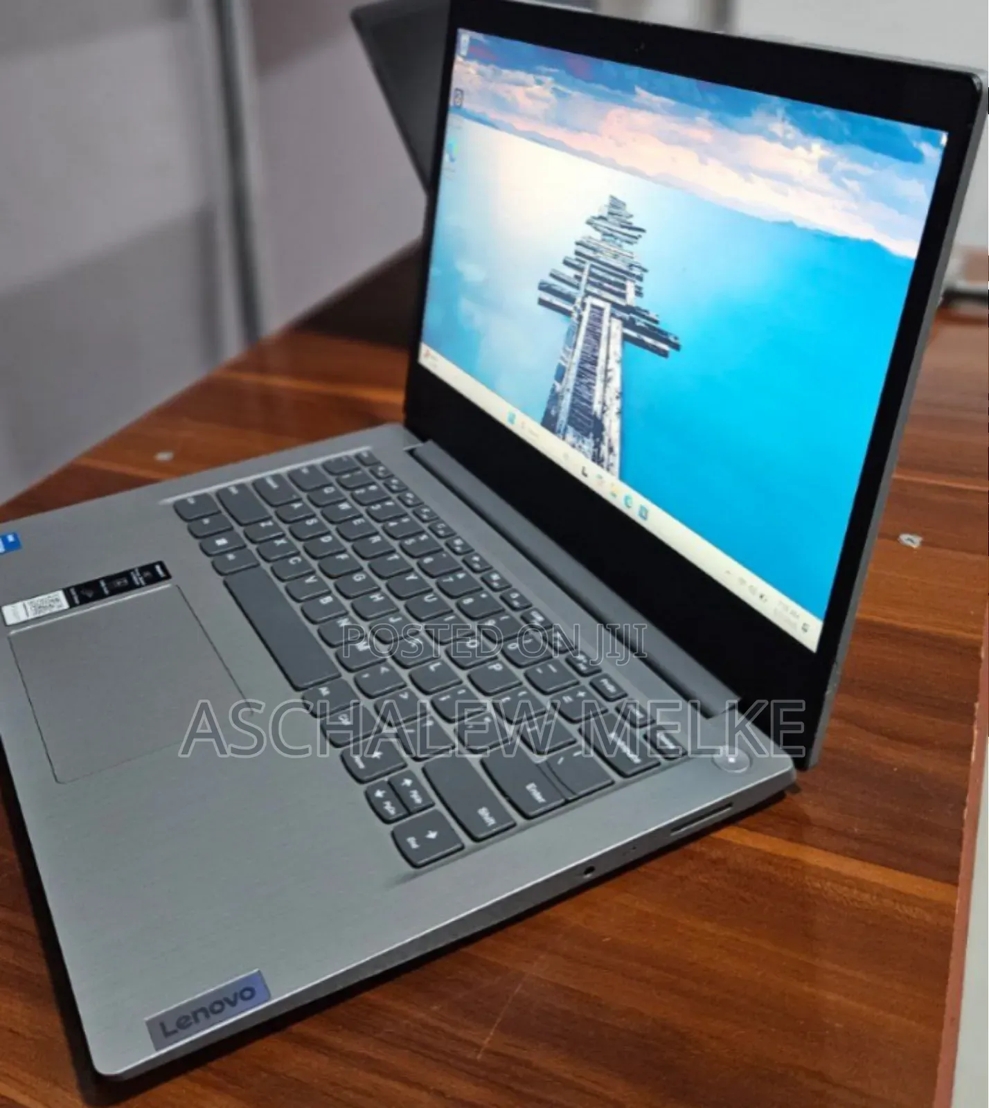 New Laptop Lenovo Ideapad 3 8GB Intel Core I3 SSD 256GB