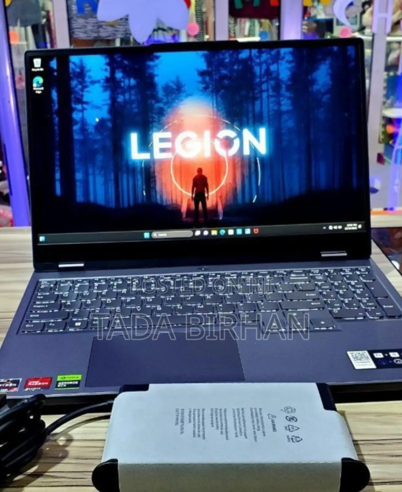 New Laptop Lenovo Legion 5 18GB AMD Ryzen 7 SSD 1T