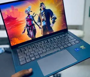 New Laptop Lenovo Yoga 710 16GB Intel Core I7 SSD 512GB