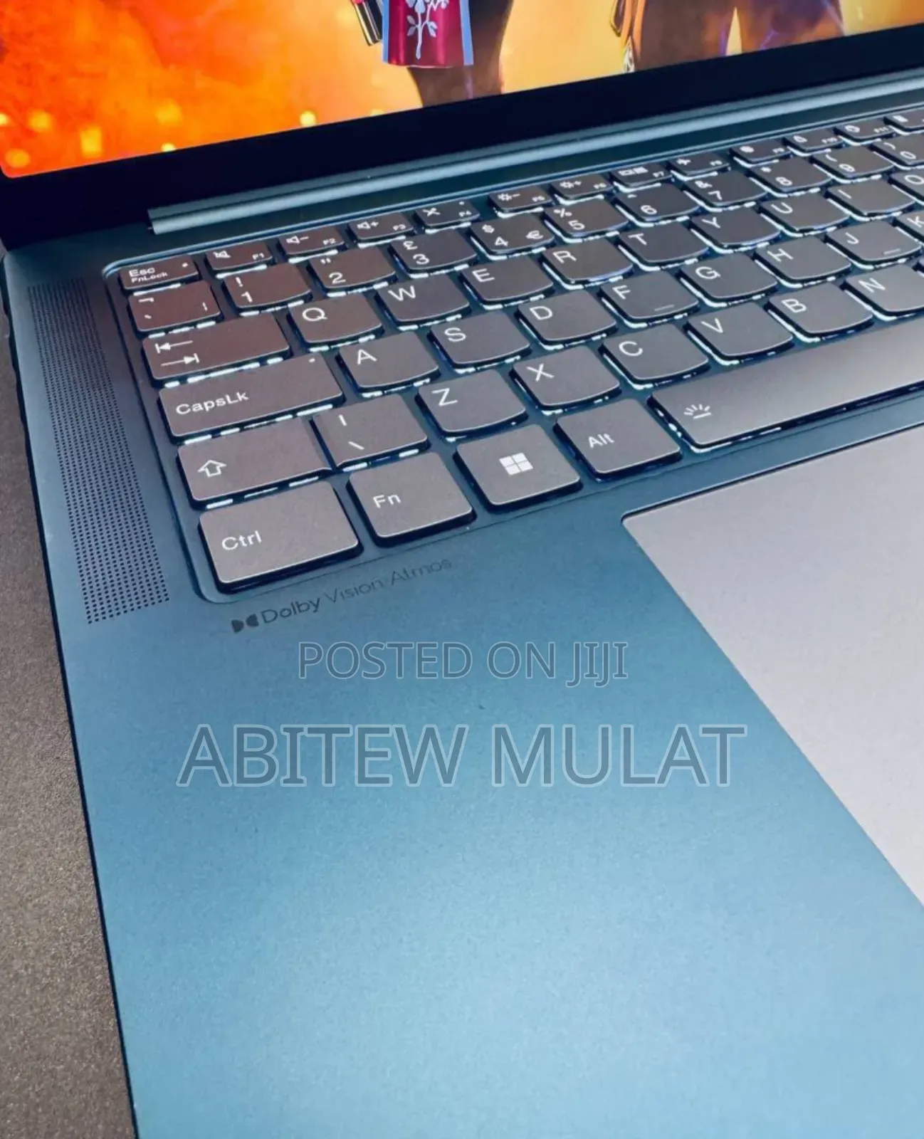 New Laptop Lenovo Yoga 710 16GB Intel Core I7 SSD 512GB