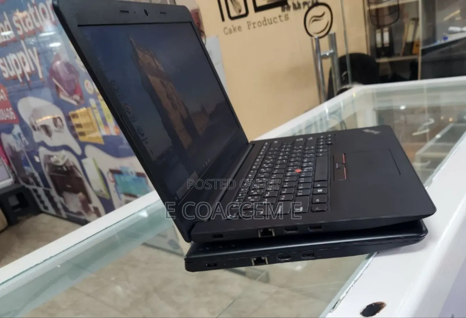 New Laptop Lenovo 8GB Intel Core I5 SSD 256GB