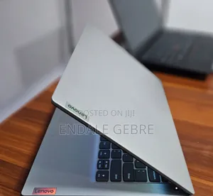 New Laptop Lenovo Ideapad 3 8GB Intel Core I5 SSD 256GB