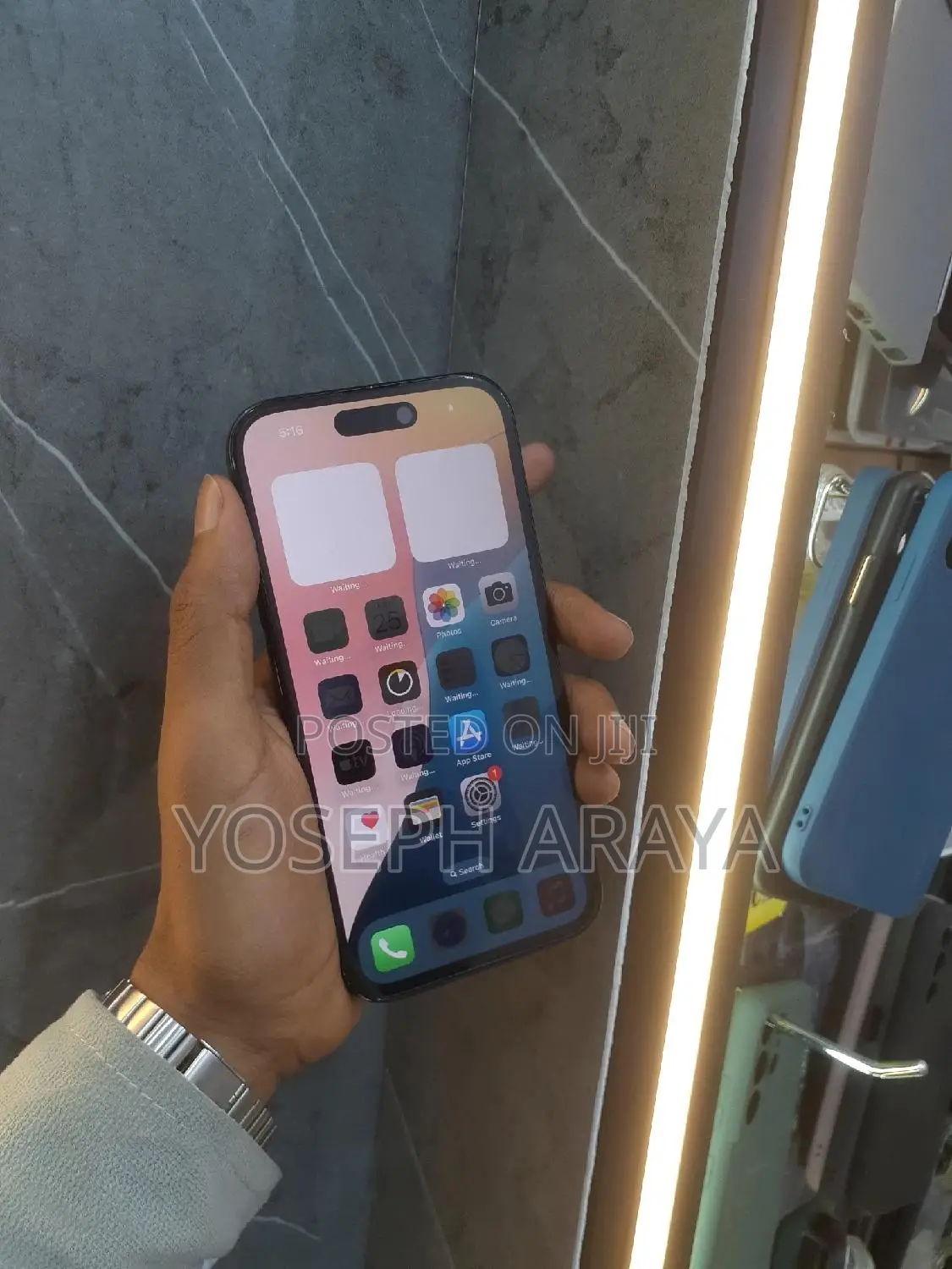 New Apple iPhone 15 Plus 128 GB Black