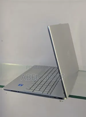 New Laptop HP Stream Notebook 16GB Intel Core I5 SSD 512GB