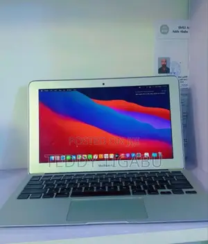 Photo - New Laptop Apple MacBook Air 2013 4GB Intel Core I5 SSD 256GB