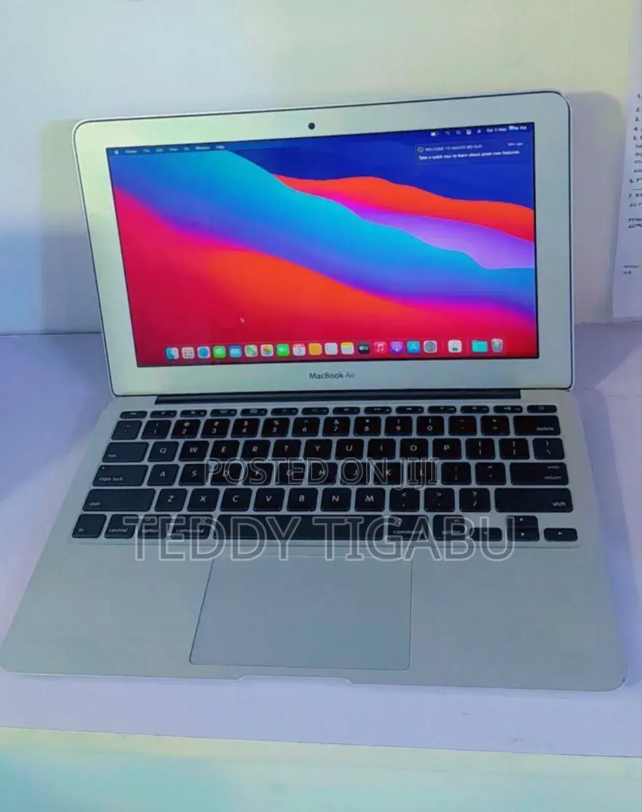 New Laptop Apple MacBook Air 2013 4GB Intel Core I5 SSD 256GB