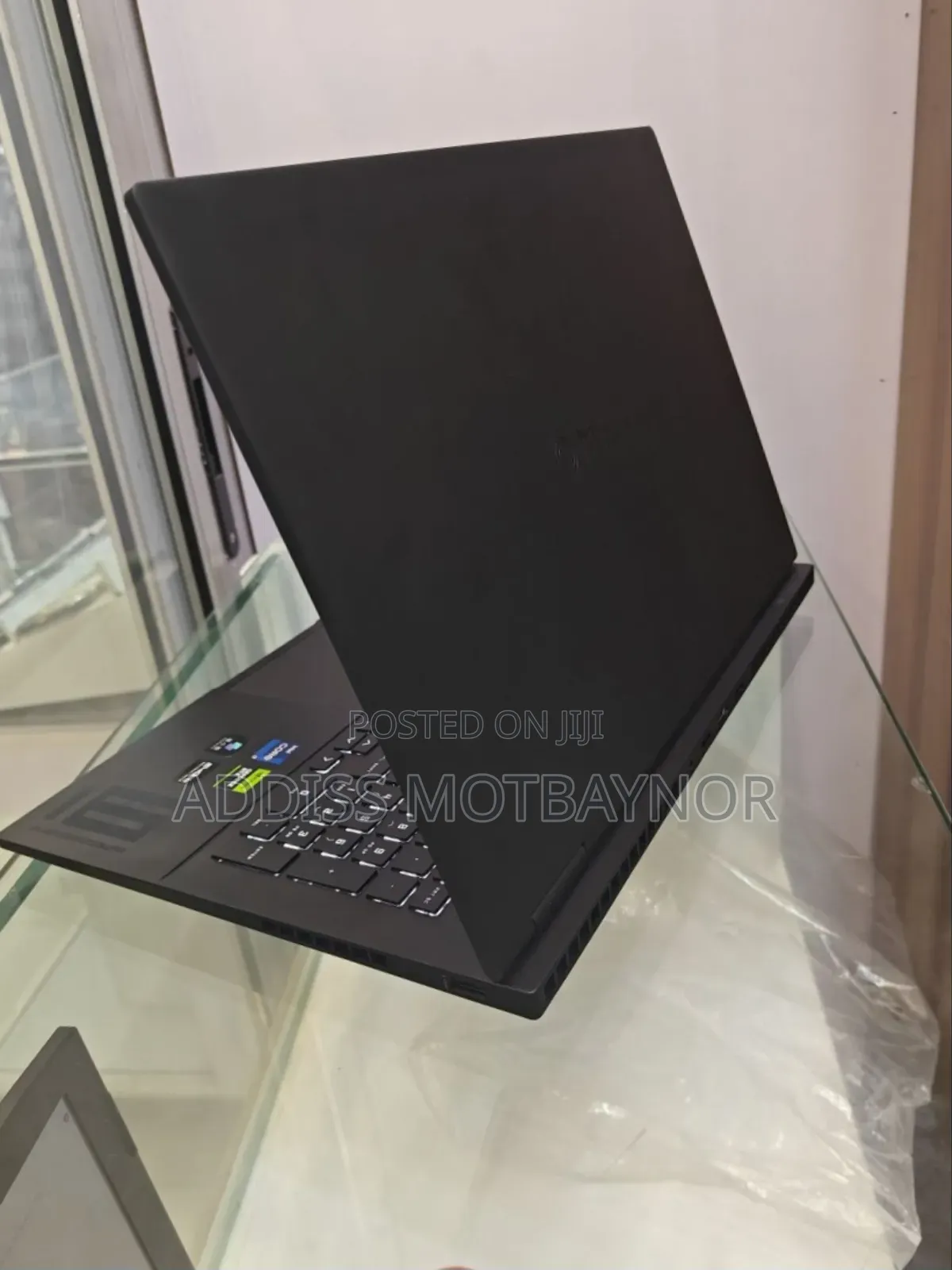 New Laptop HP Omen 15 16GB Intel Core I7 SSD 1T