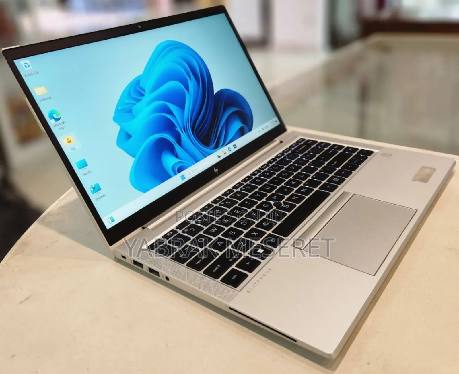 New Laptop HP EliteBook 840 G8 16GB Intel Core I5 SSD 512GB