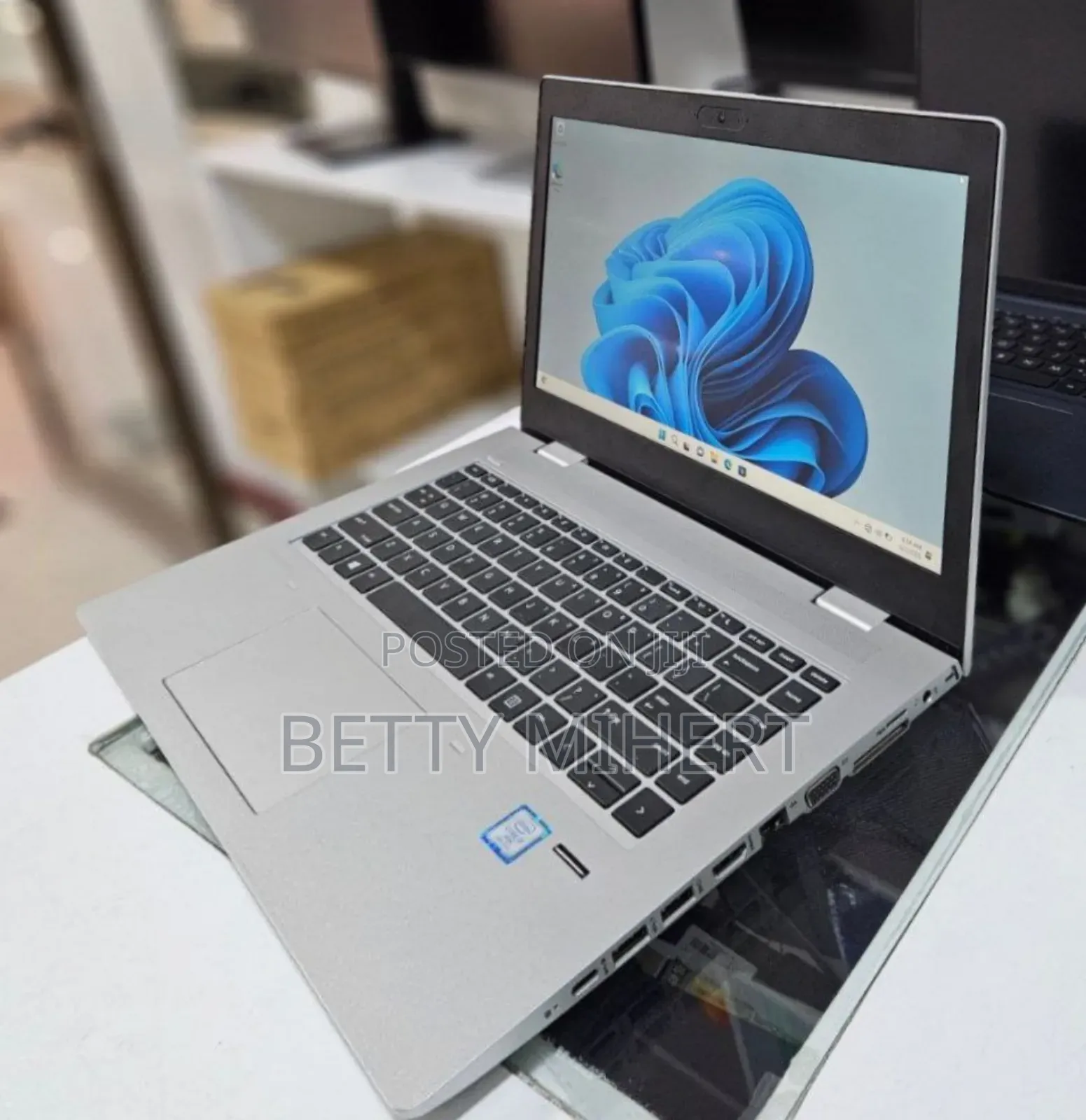 Laptop HP ProBook 640 G8 16GB Intel Core I7 SSD 512GB