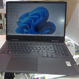 New Laptop Lenovo LOQ 15IRH8 16GB AMD Ryzen 7 SSD 512GB