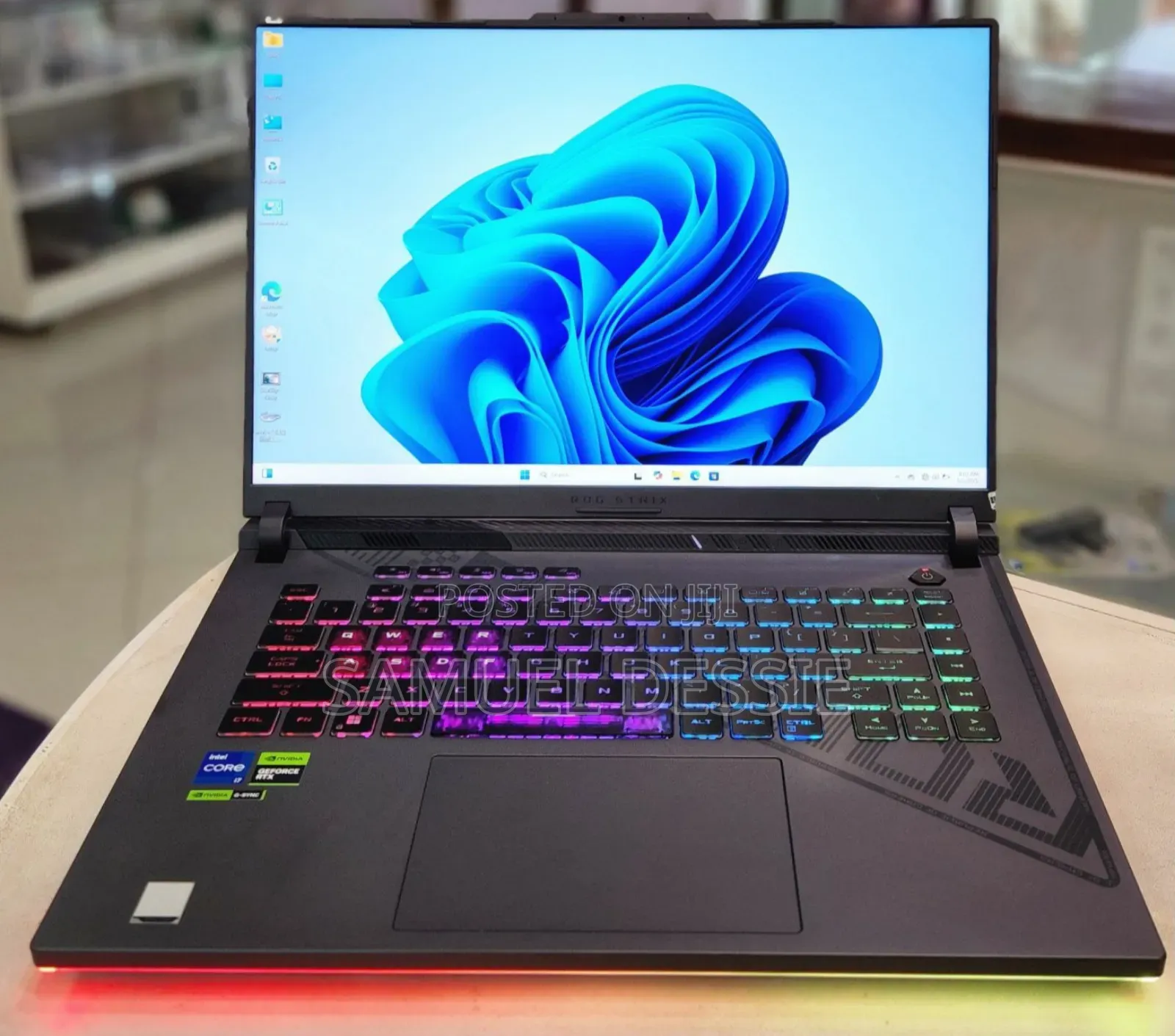 New Laptop Asus ROG Strix G16 G614 16GB AMD Ryzen 9 SSD 512GB