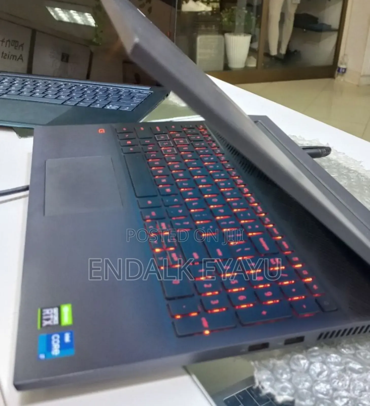 New Laptop Dell 16GB Intel Core I7 SSD 512GB