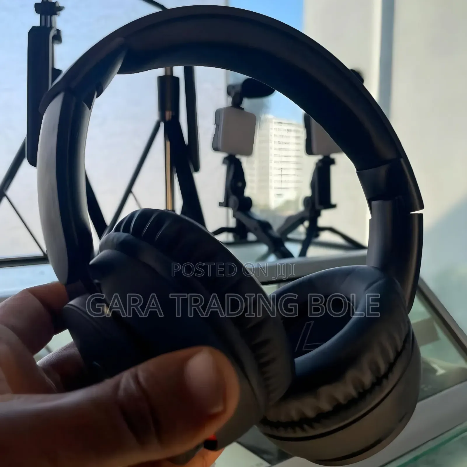 New Sealed Beatb Headphone Solo Pro