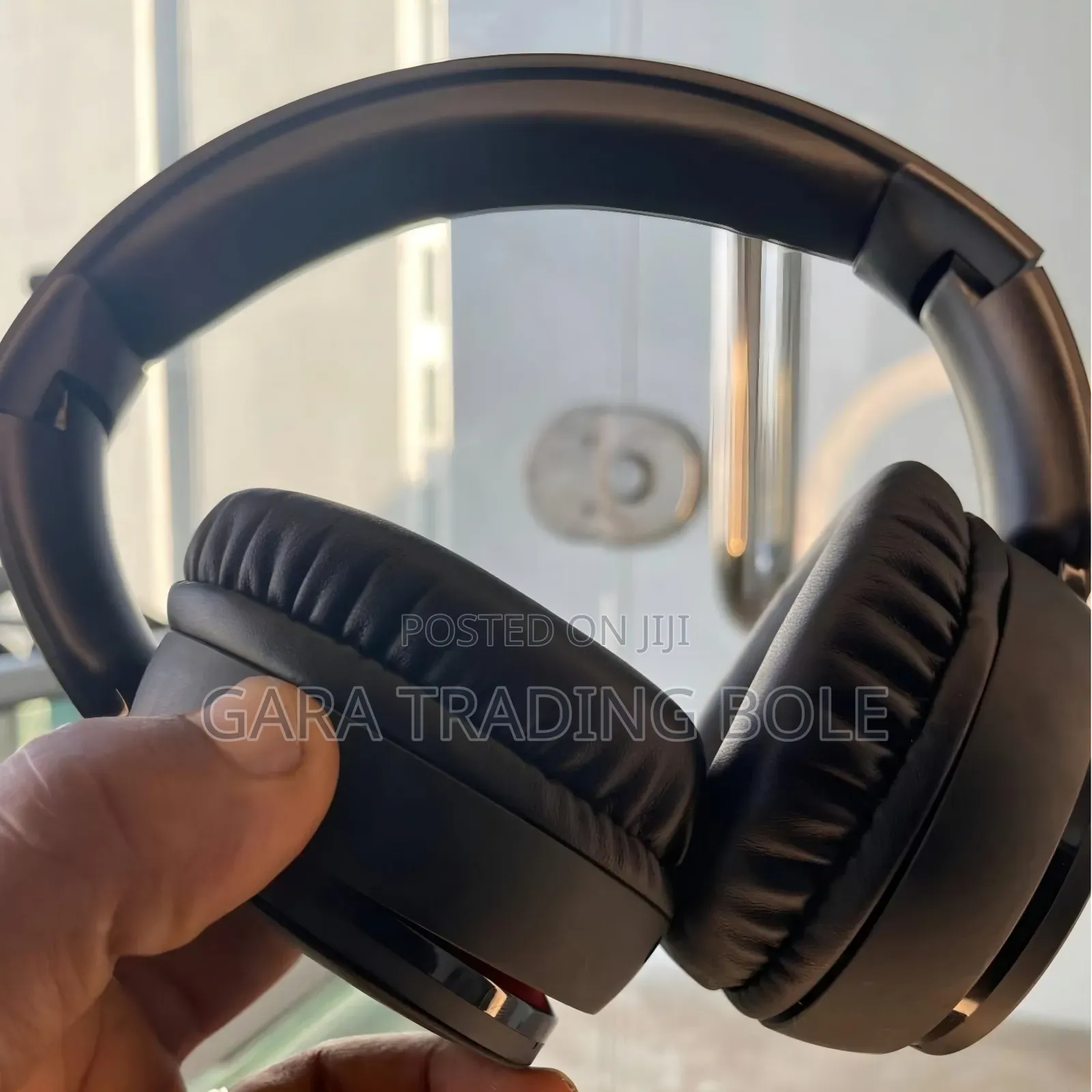 New Sealed Beatb Headphone Solo Pro