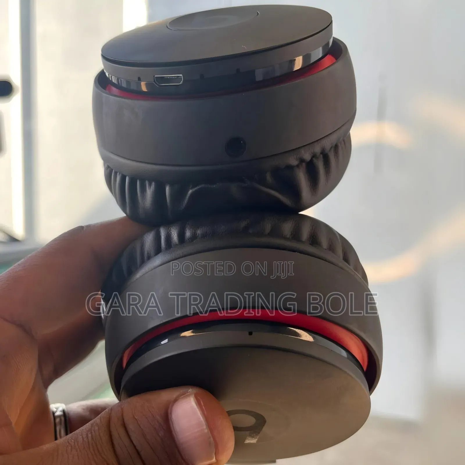 New Sealed Beatb Headphone Solo Pro