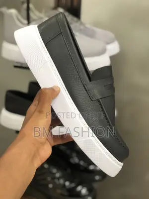 Chekich Loafers Black Leather