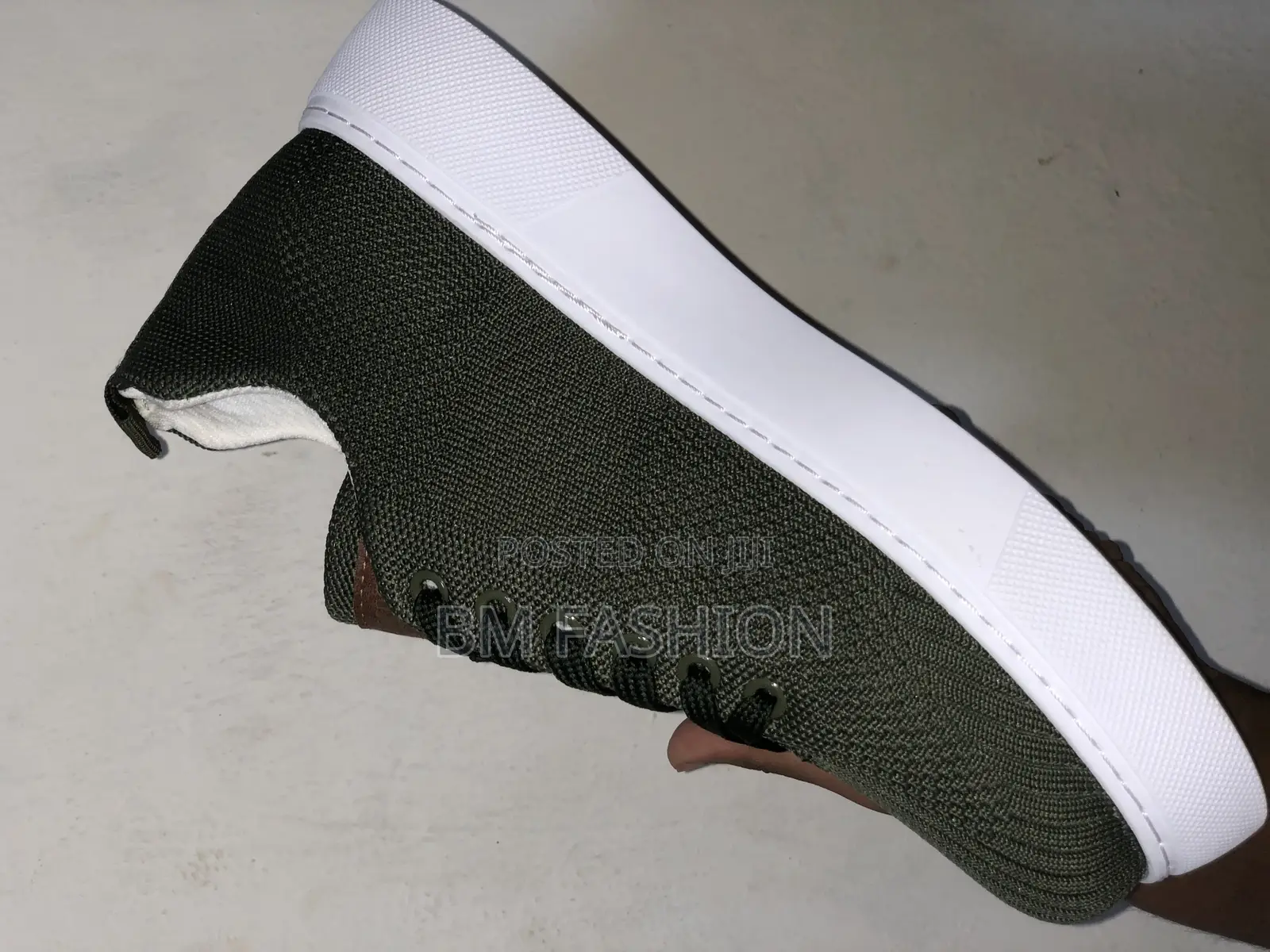 Chekich Green Sneaker for Men’S