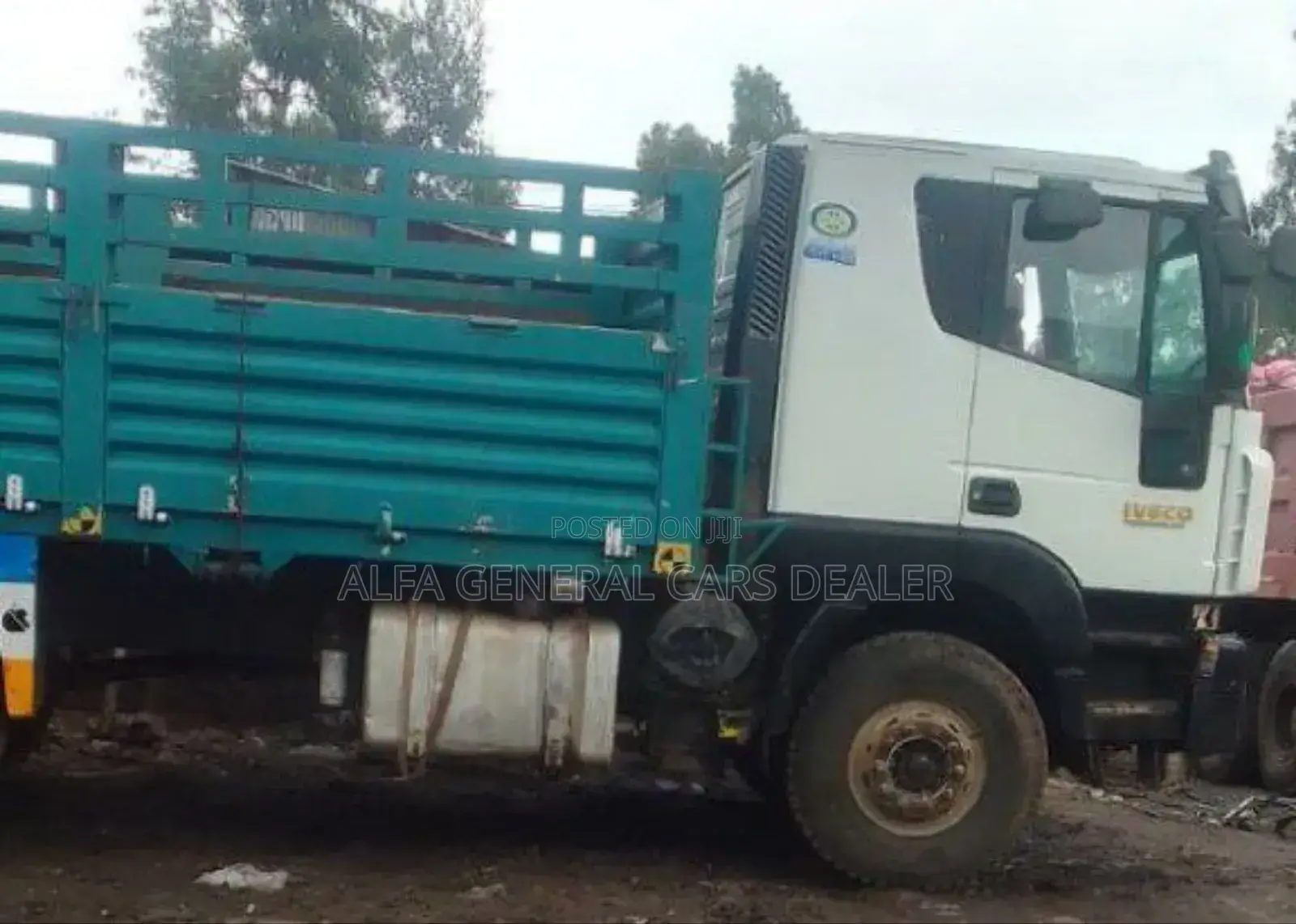 • Genlyon ካሶኒ
•2014
•73 ሽ ታርጋ
•ሞተር ከላይና ከታች አድሷል