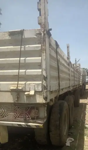 • Iveco ባላቶኒ ከነተሳቢው
•2017
•89 ሽ ታርጋ
•2010 ተሳቢ
•15 ሽ ታርጋ