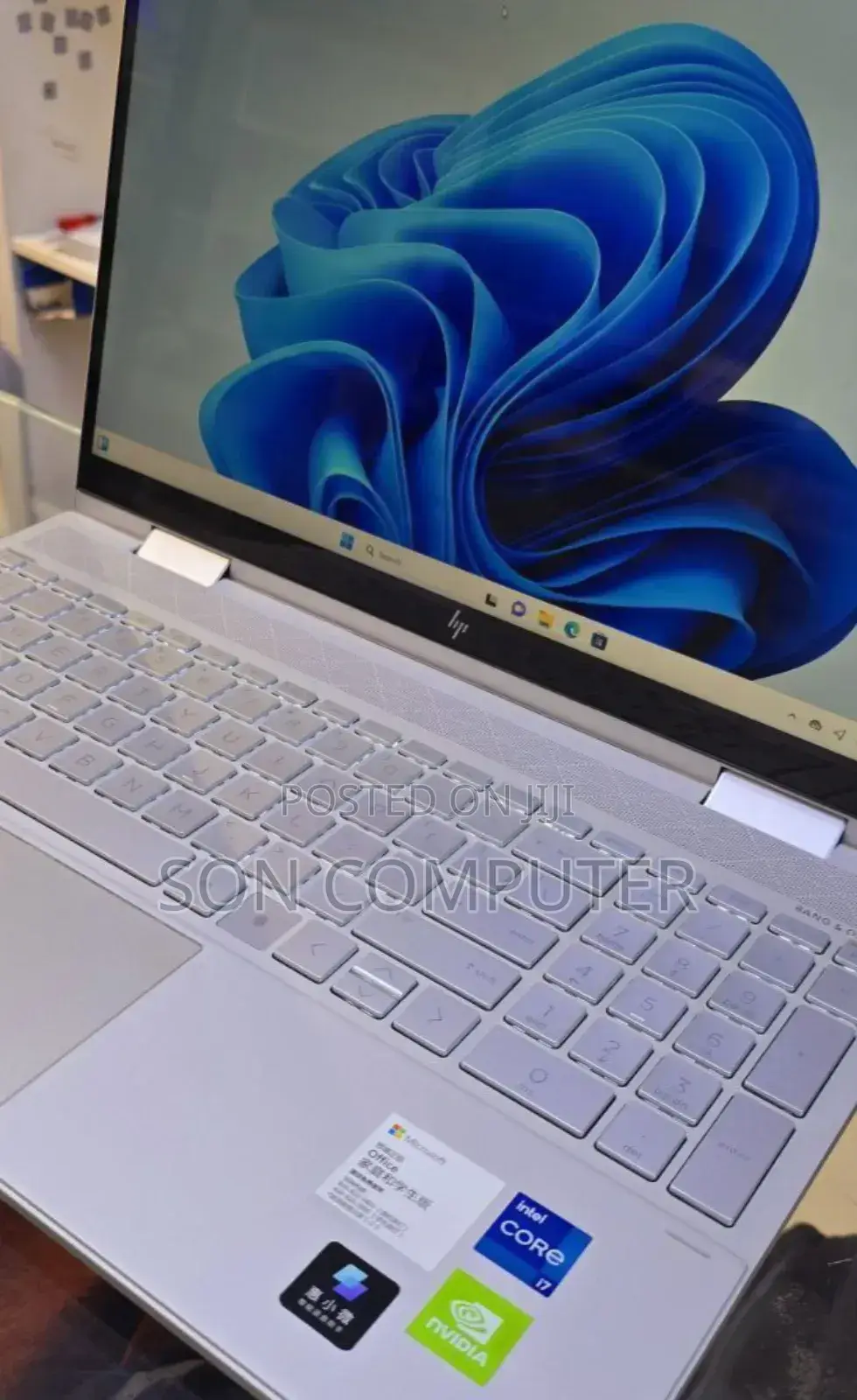 New Laptop HP Envy X360 16GB Intel Core I7 SSD 512GB