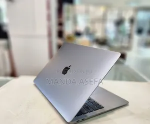 New Laptop Apple MacBook Air 16GB Apple M1 SSD 256GB