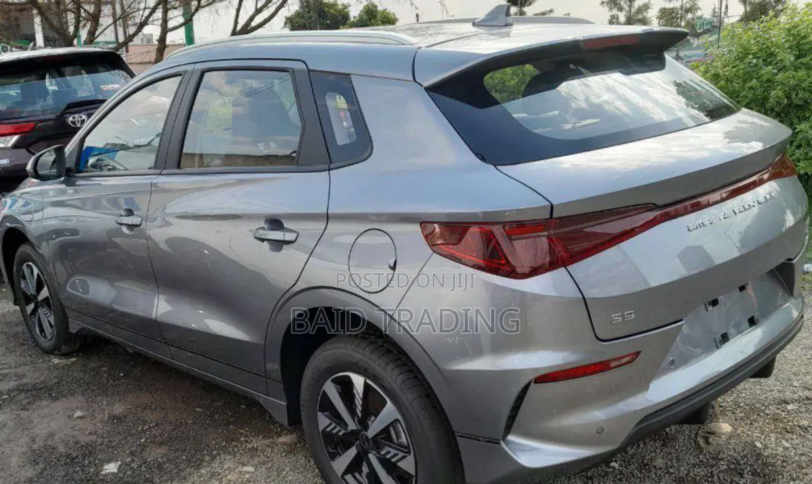 New BYD E2 43 kWh 94 hp FWD 2025 Gray