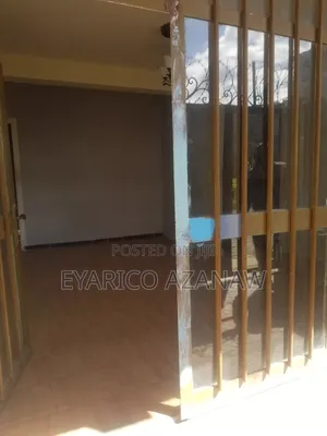 Photo - 1bdrm House in Sammit 72 1Bedroom, Bole for rent