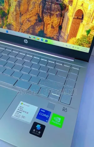 Photo - New Laptop HP Pavilion 14 16GB Intel Core I5 SSD 512GB