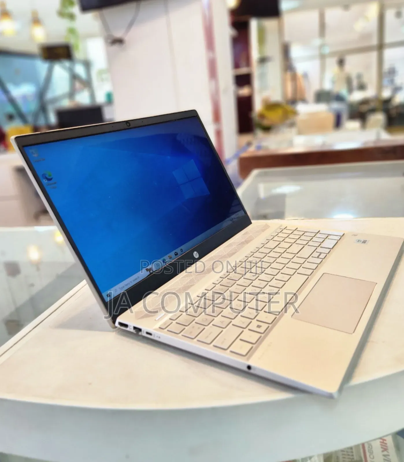 New Laptop HP Pavilion 15 8GB Intel Core I5 SSD 512GB