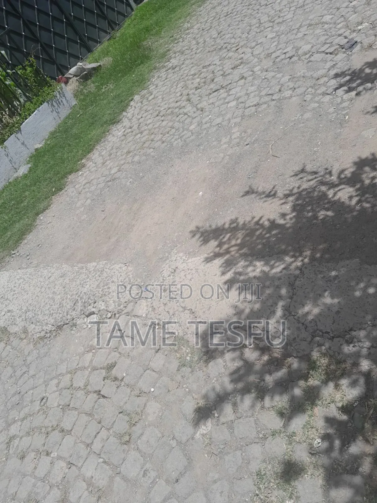 Furnished 6bdrm House in Summit Compound, Bole for sale