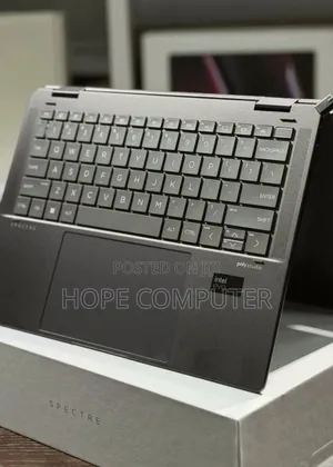 New Laptop HP Spectre X360 16GB Intel Core I7 SSD 1T