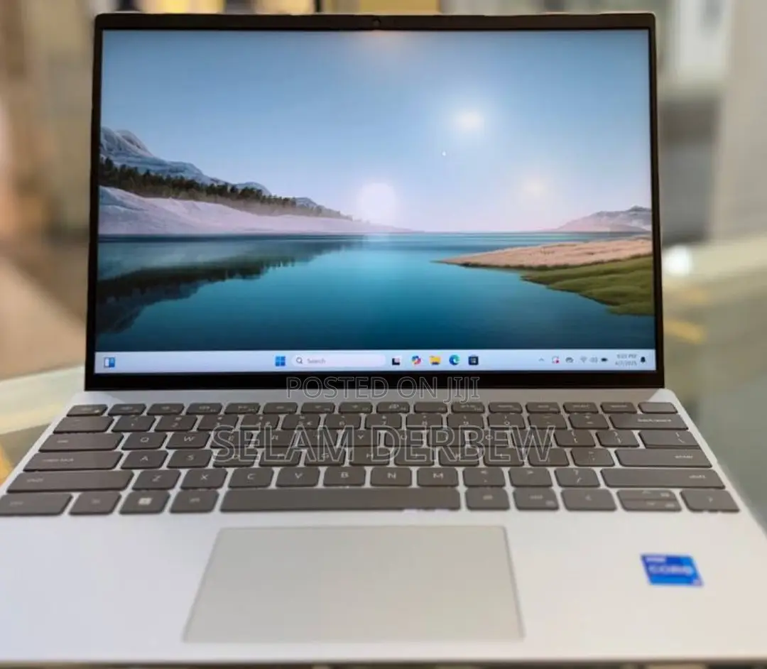 New Laptop Dell Inspiron 13 5368 16GB Intel Core I5 SSD 512GB