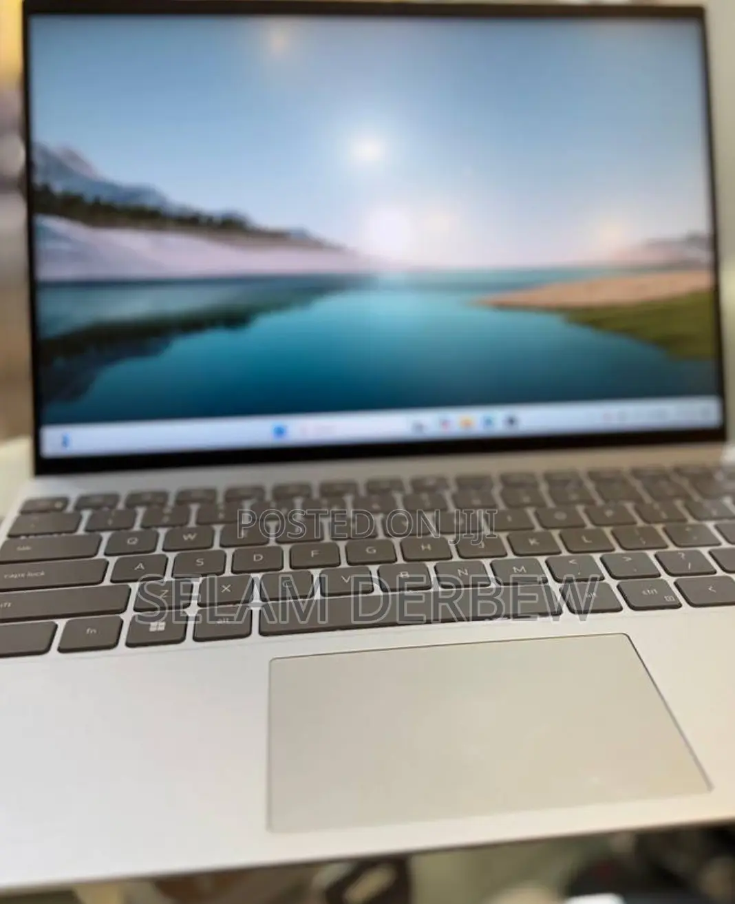 New Laptop Dell Inspiron 13 5368 16GB Intel Core I5 SSD 512GB