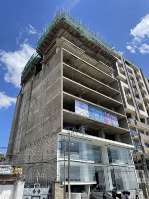 የንግድ ሱቅ ቦሌ ላይ 17 ካሬ