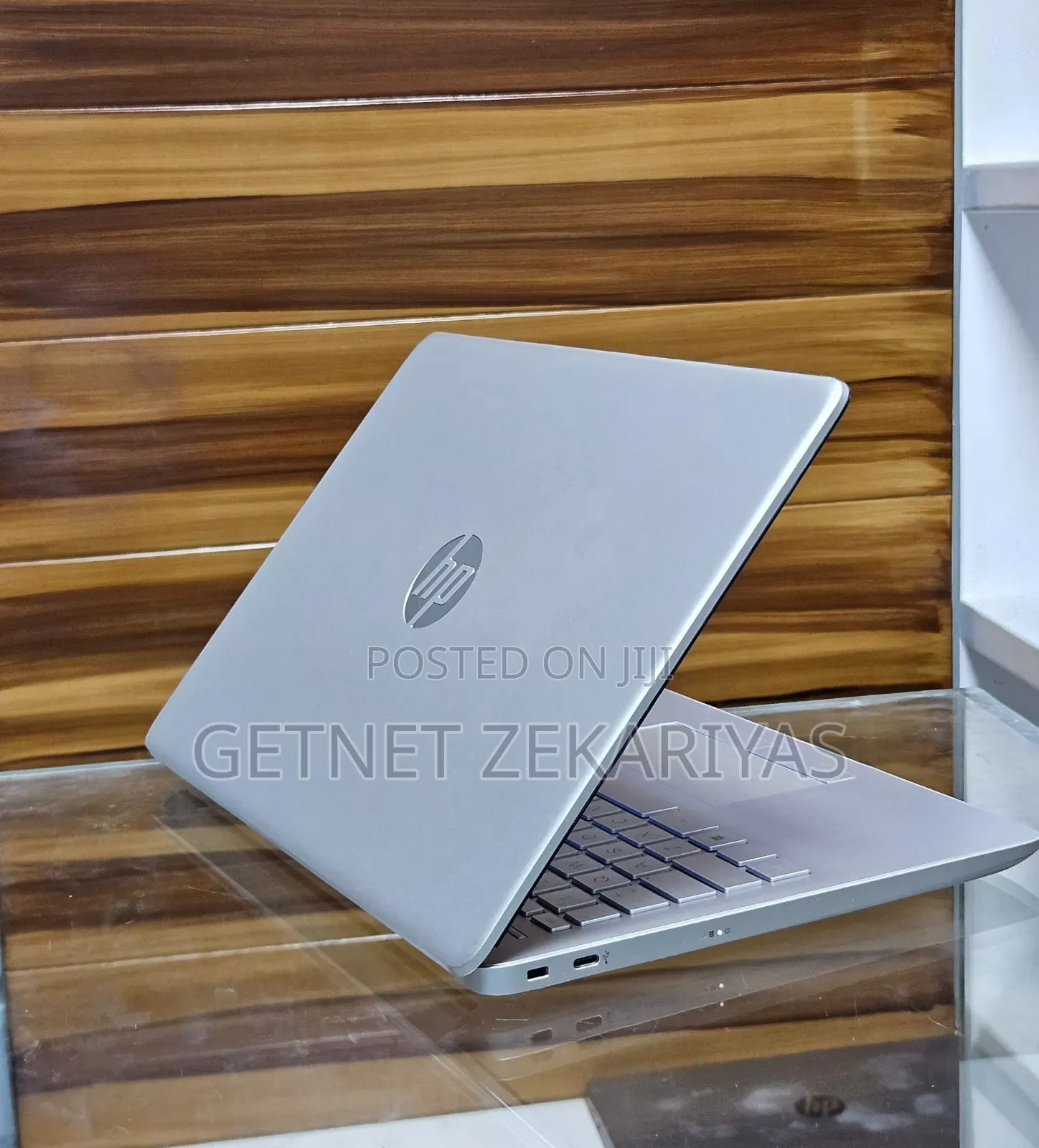 New Laptop HP Stream Notebook 8GB Intel Pentium SSD 72GB