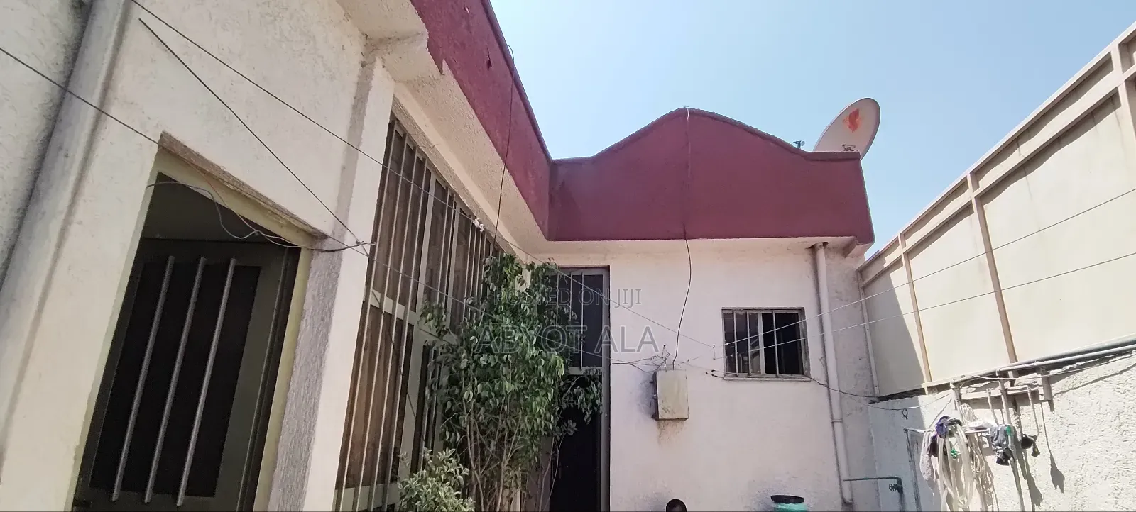 2bdrm House in Yeka for sale