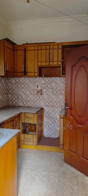 2bdrm House in Yeka for sale