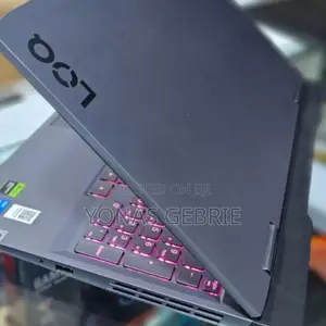 New Laptop Lenovo LOQ 15IRH8 16GB Intel Core i5 SSD 512GB