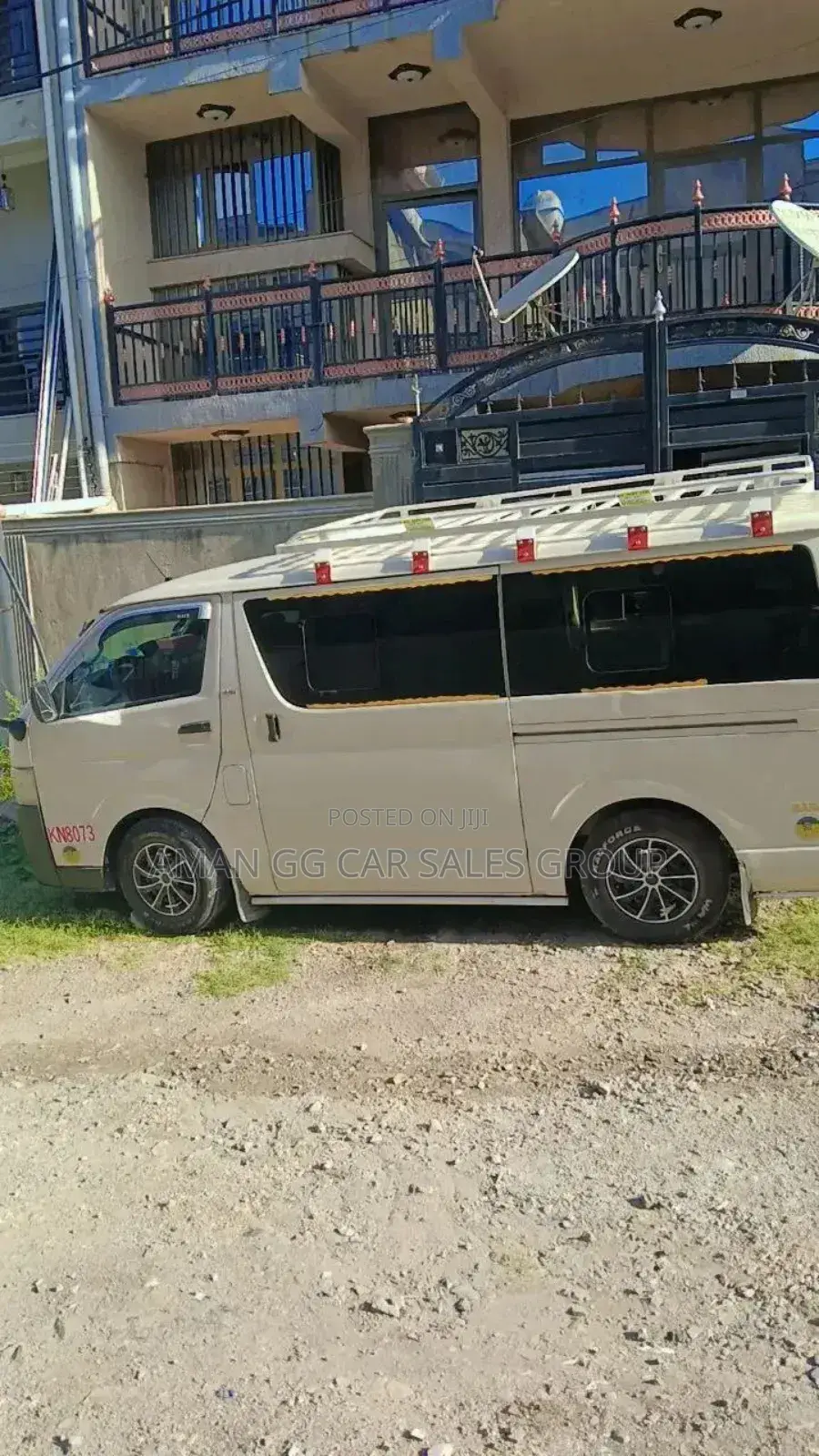 Toyota HiAce 2008 White