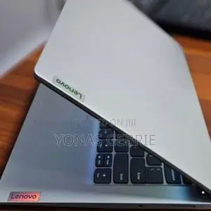 New Laptop Lenovo 8GB Intel Core I3 SSD 256GB