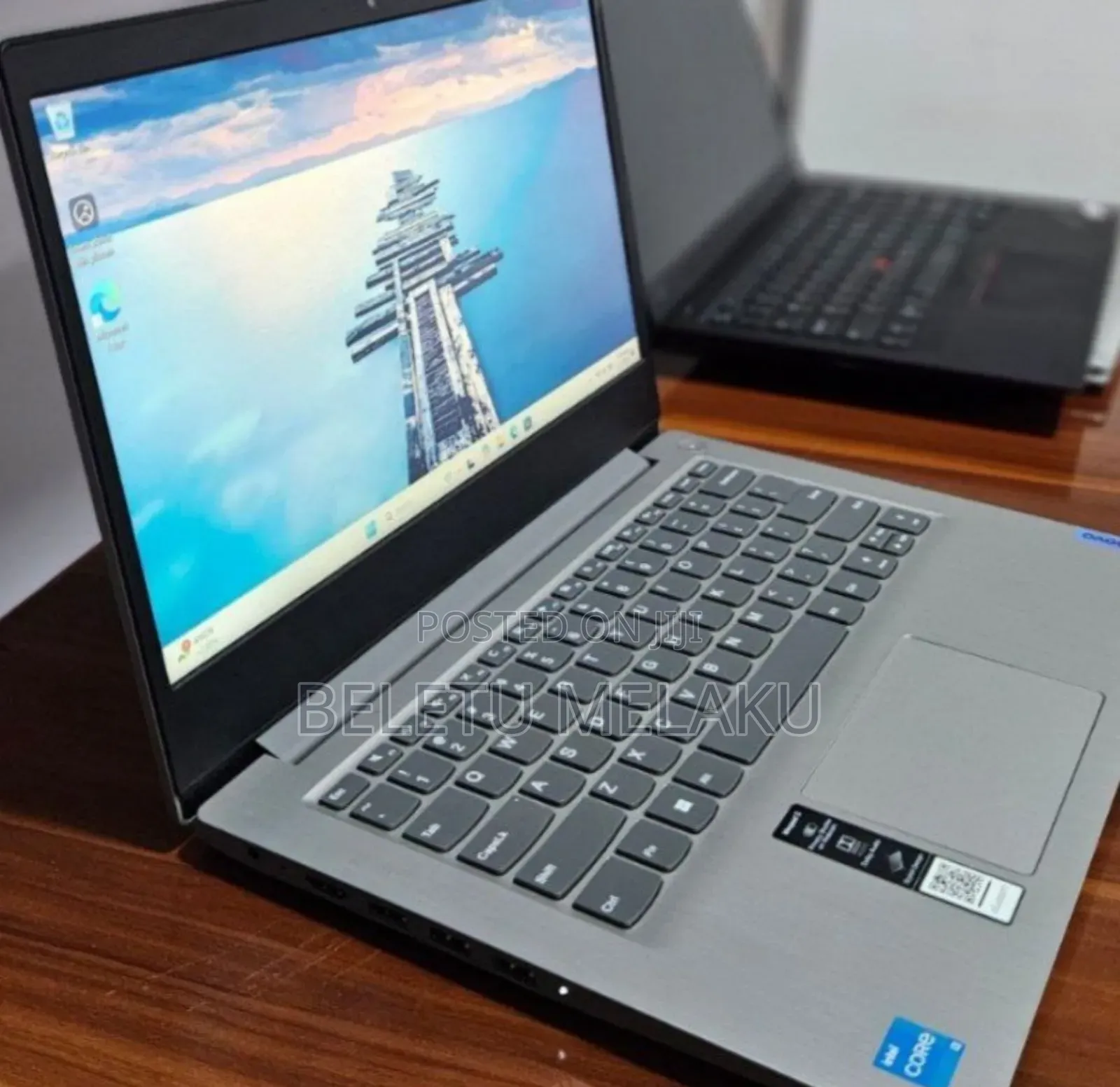 New Laptop Lenovo Ideapad 3 8GB Intel Core I3 SSD 256GB