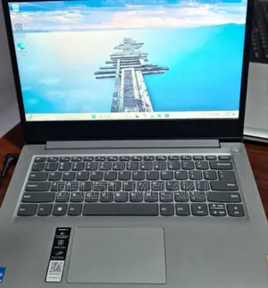 New Laptop Lenovo Ideapad 3 8GB Intel Core I3 SSD 256GB