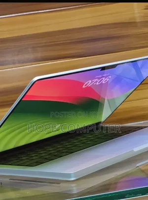 New Laptop Apple MacBook Pro 2023 M3 14-Inch 8GB Apple M3 Pro SSD 512GB