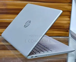 New Laptop HP 8GB Intel Celeron SSD 60GB