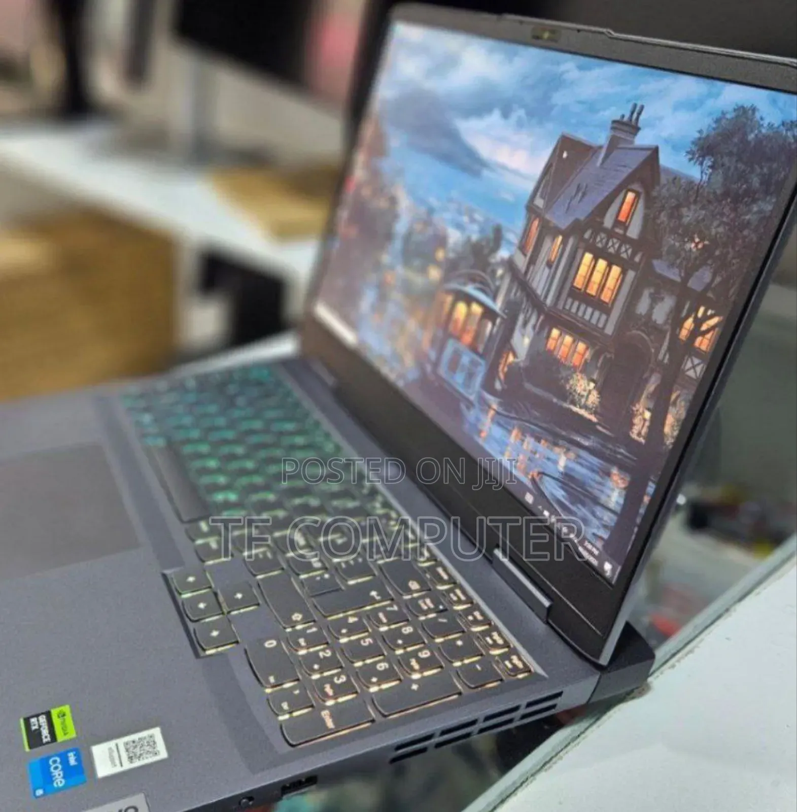 New Laptop Lenovo LOQ 15ARP9 16GB Intel Core I5 SSD 512GB