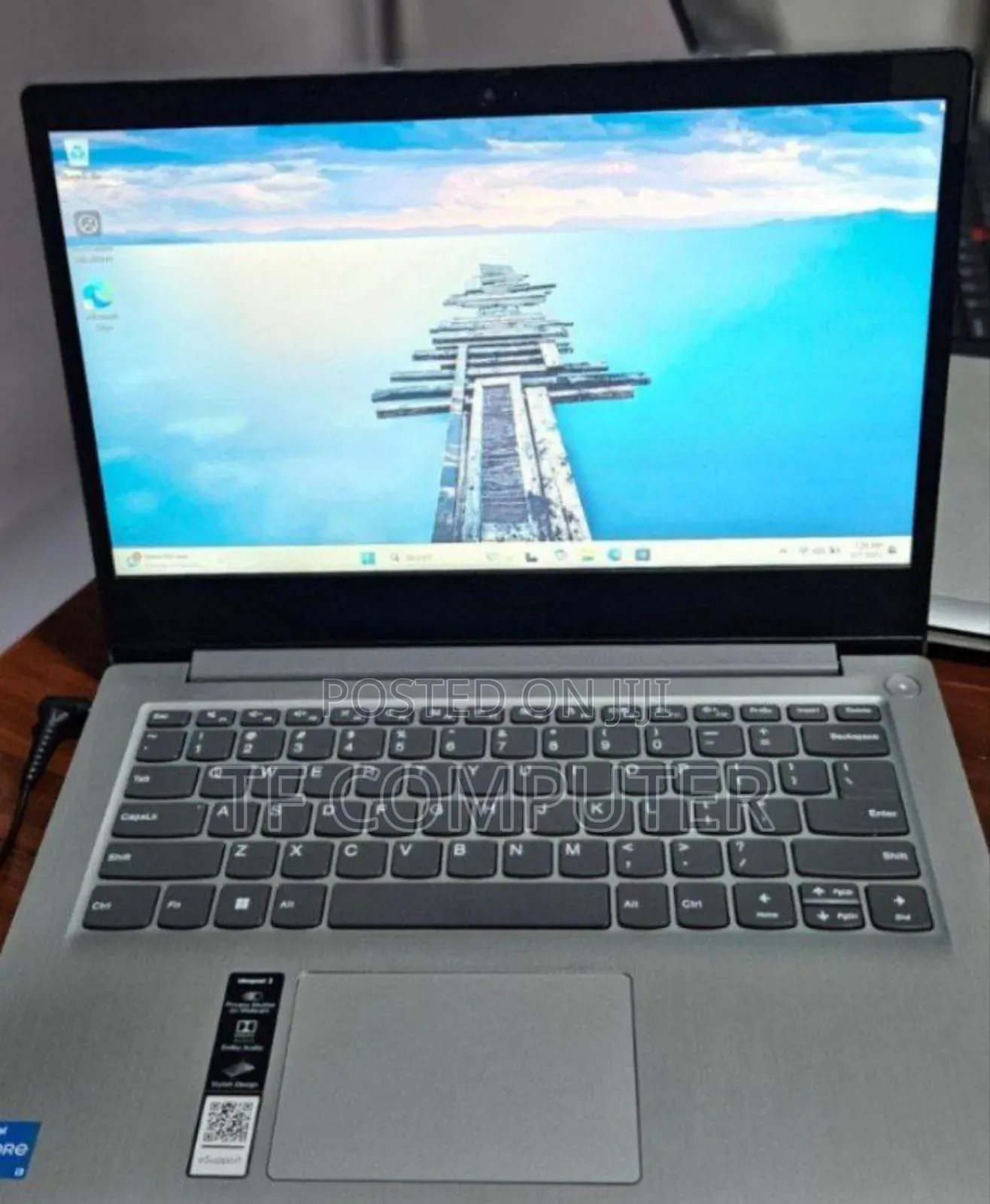 New Laptop Lenovo Ideapad 3 8GB Intel Core I3 SSD 256GB