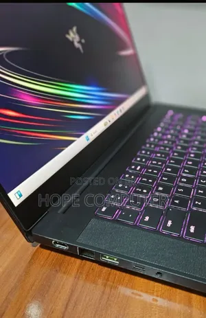 Photo - New Laptop Razer Blade 16GB Intel Core I7 SSD 512GB