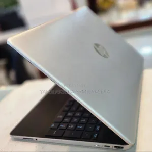 New Laptop HP Stream Notebook 8GB Intel Core I7 SSD 512GB