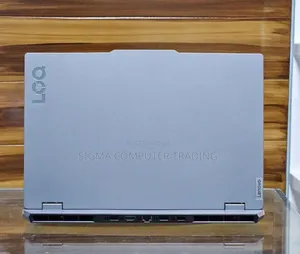 New Laptop Lenovo LOQ 15ARP9 16GB AMD Ryzen 7 SSD 512GB