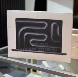 New Laptop Apple MacBook 16GB Apple M4 Pro SSD 512GB